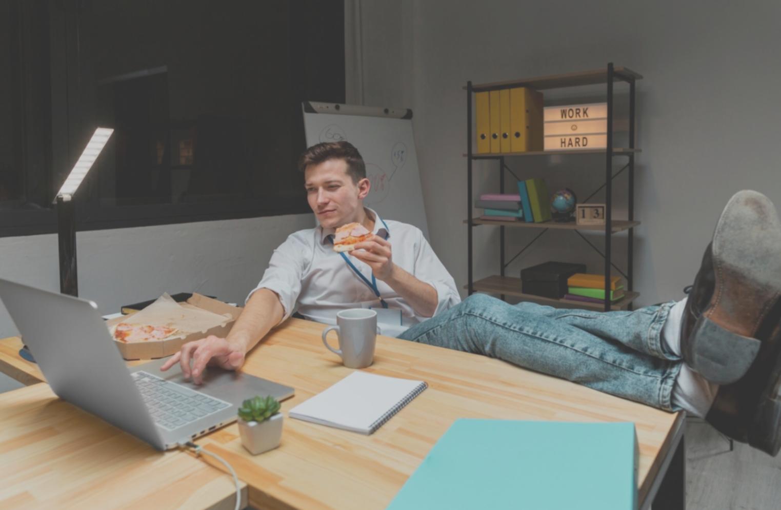 Session de travail collaboratif entre développeurs